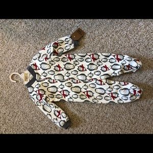 Chick Pea penguin Footsie